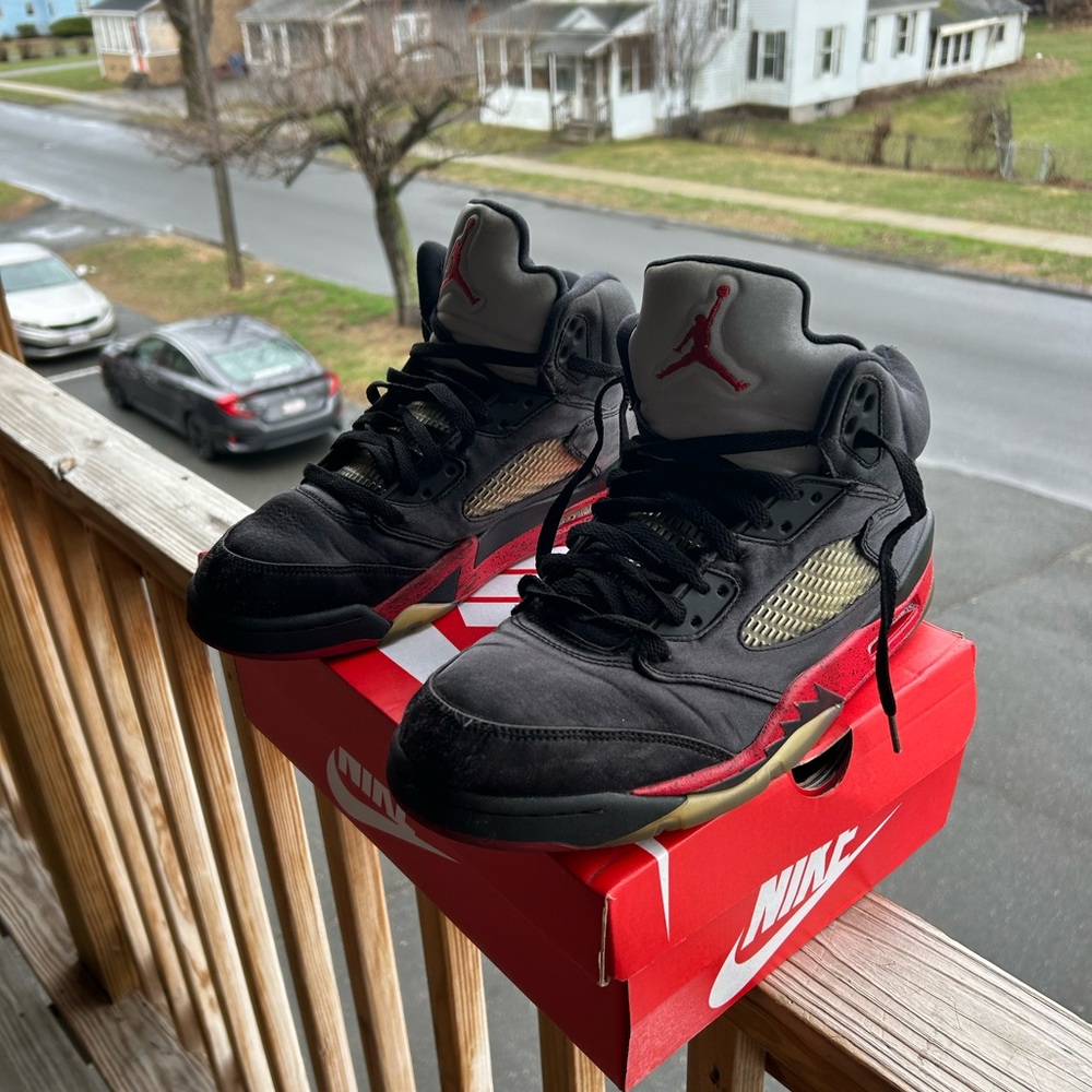 Satin Bred 5s Size 10.5